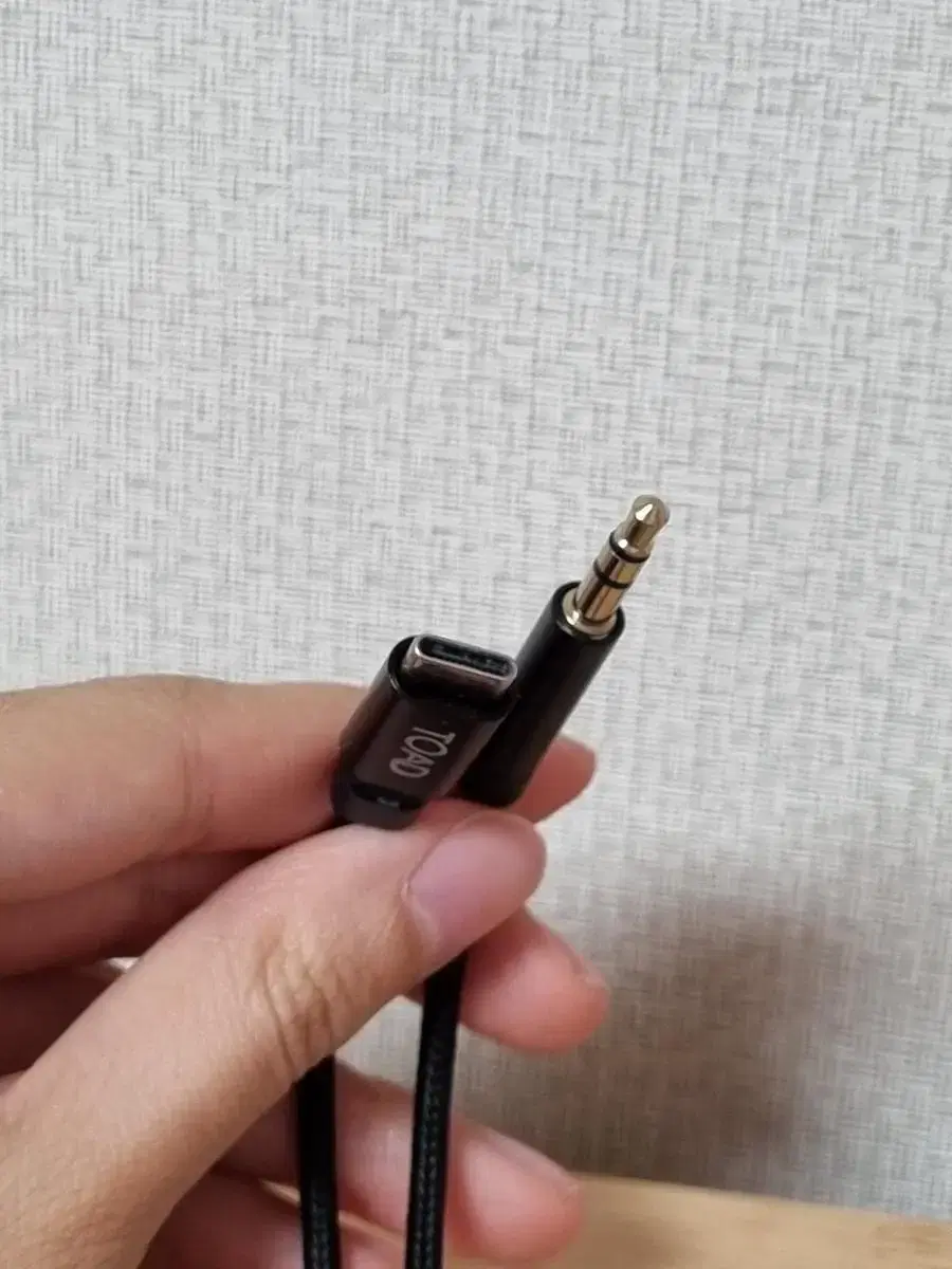 usb c to aux 케이블